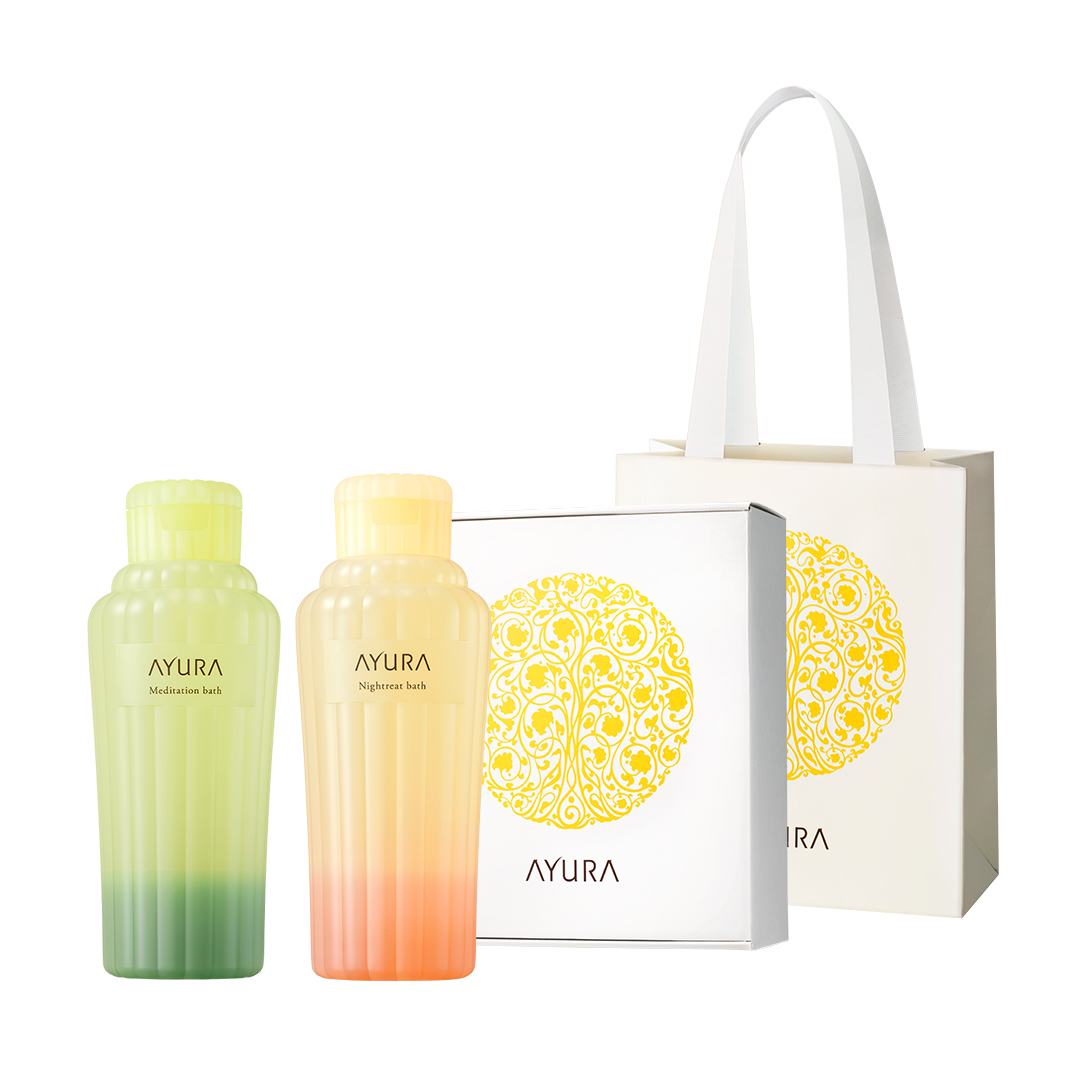 ギフトボックスセット バスエッセンス 300mL(ハンディバッグつき）